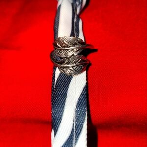 Women's Silvertone Leaf Ring